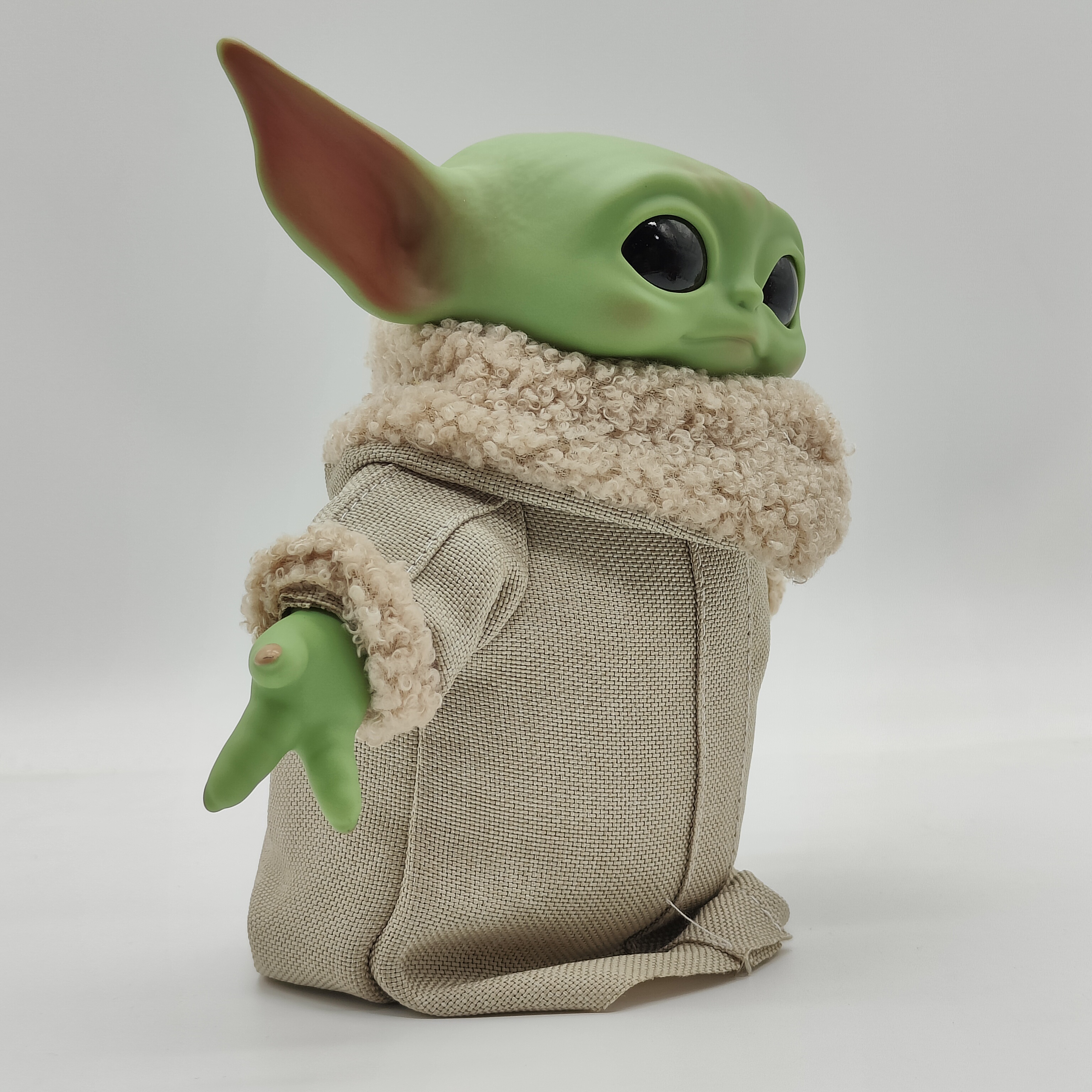 スターウォーズマンダロリアンザチャイルドベビーヨーダぬいぐる - Baby Yoda Products のレビューと価格