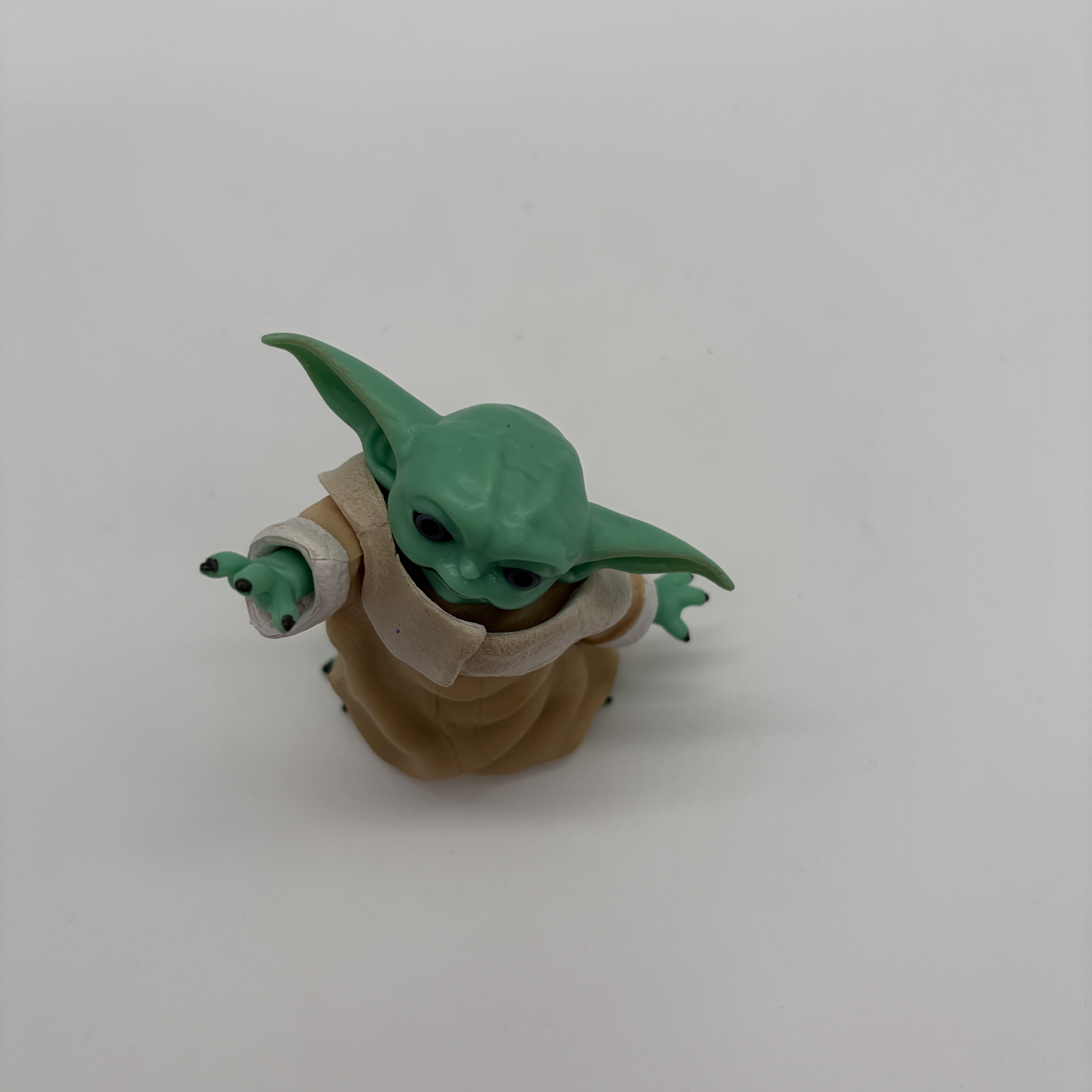 スターウォーマンダロリアンリトルベビーヨーダ像 8 センチメ - Baby Yoda Products のレビューと価格