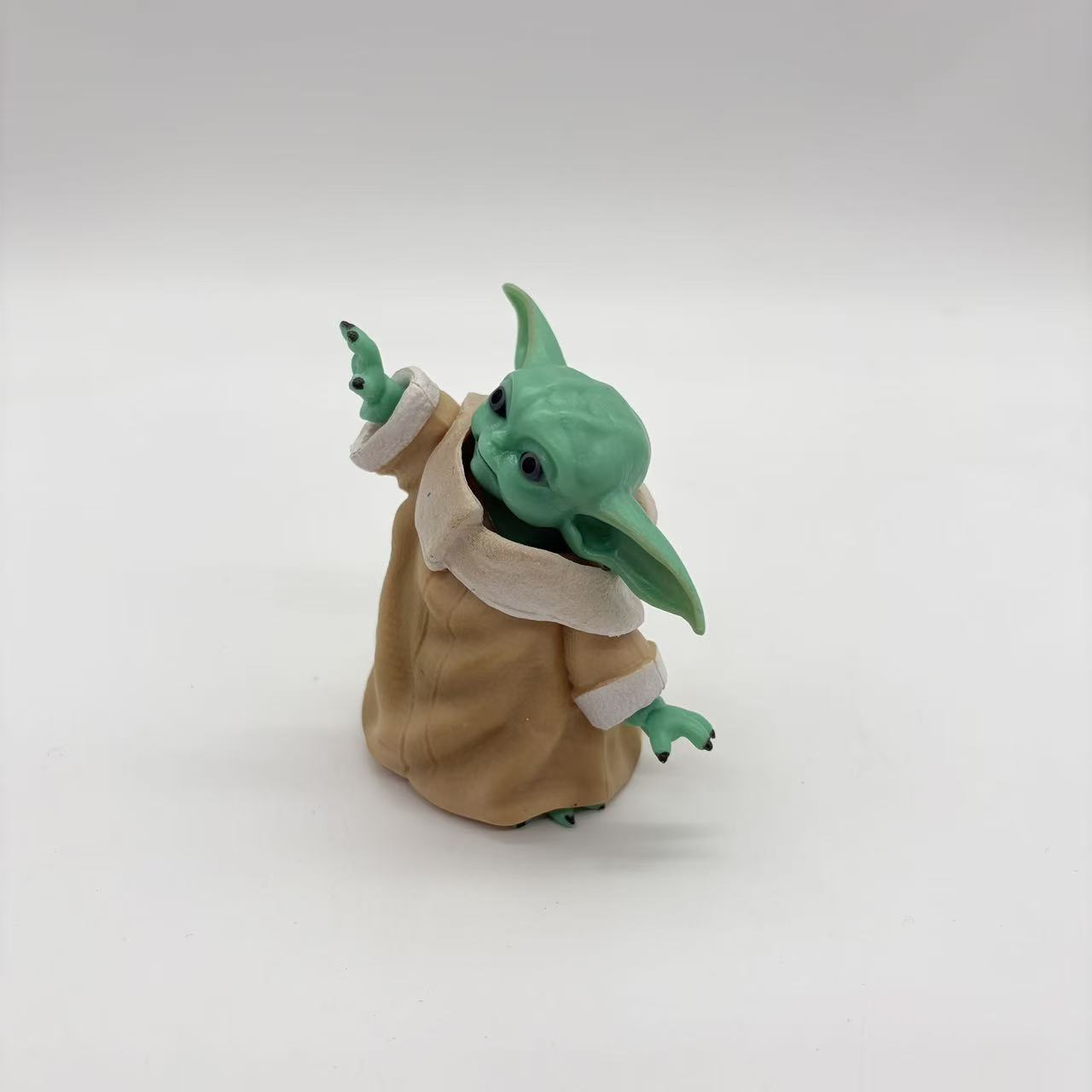 スターウォーマンダロリアンリトルベビーヨーダ像 8 センチメ - Baby Yoda Products のレビューと価格